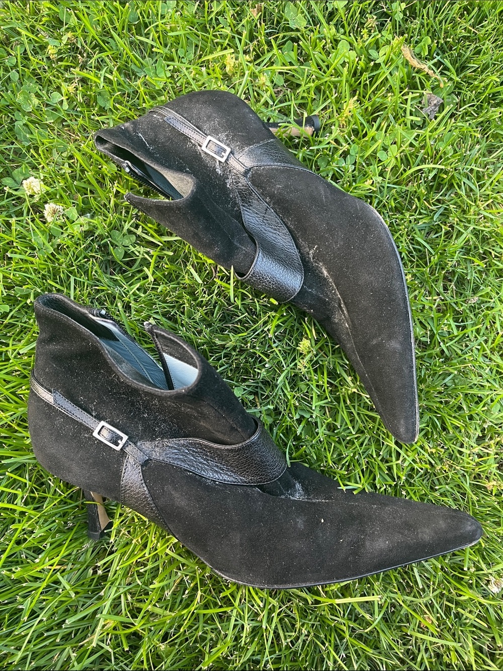 Lamberton True X 8.5 Black Suede Pointed Ankle Boots